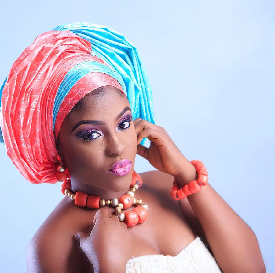 Tutorial: Getting a Hang of the Double Gele