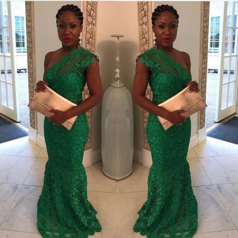 See pictures of Lit Mid Week Aso Ebi Styles Flooding The Gram.