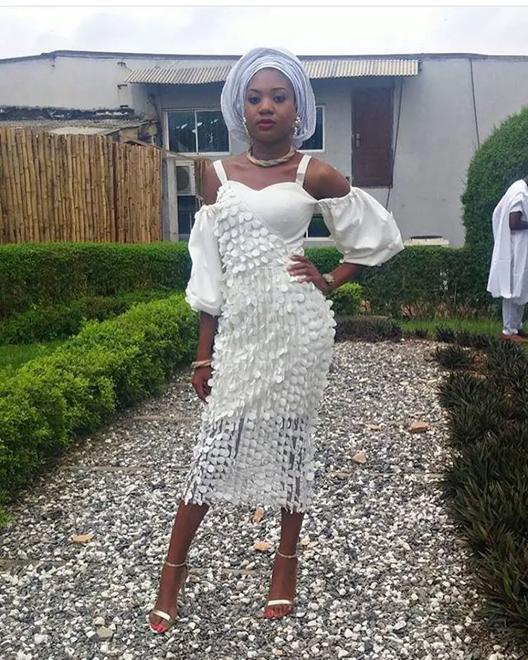 We Got Hooked On These Magnificent Asoebi Attires – A Million Styles