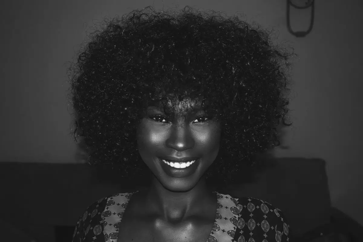 Tutorial: Perfect Makeup For Very Dark Skinned Girls