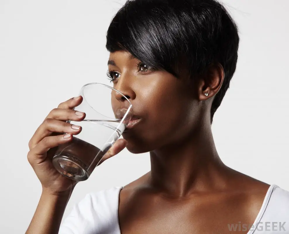STAY HEALTHY AND BEAUTIFUL BY DRINKING ENOUGH WATER