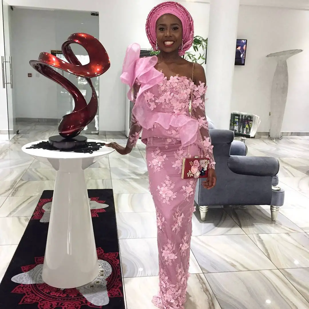 Latest Aso Ebi Styles Instaqueens Are Saying At Owambe Parties