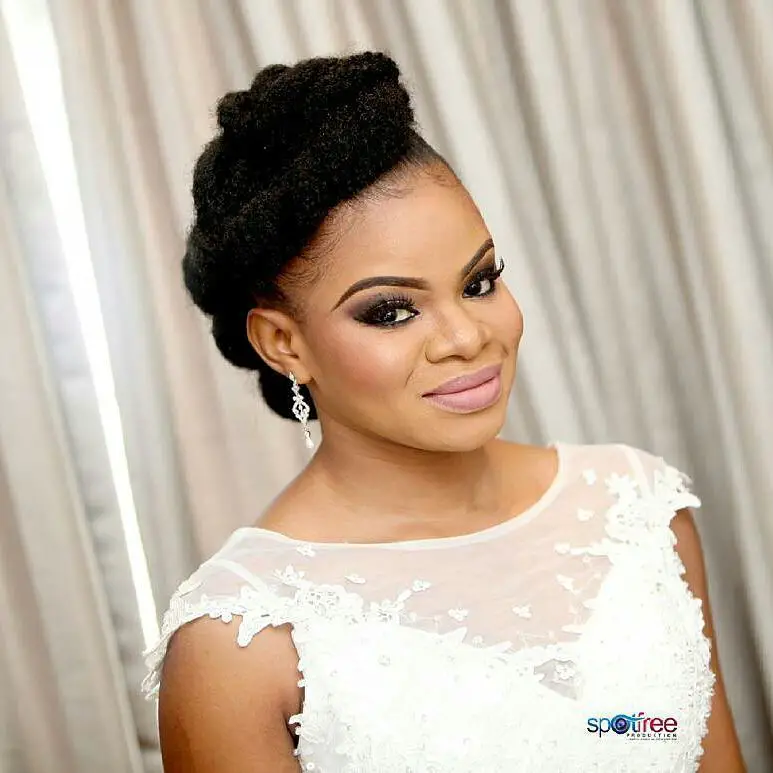 Elegant Hairstyles For Nigerian Brides