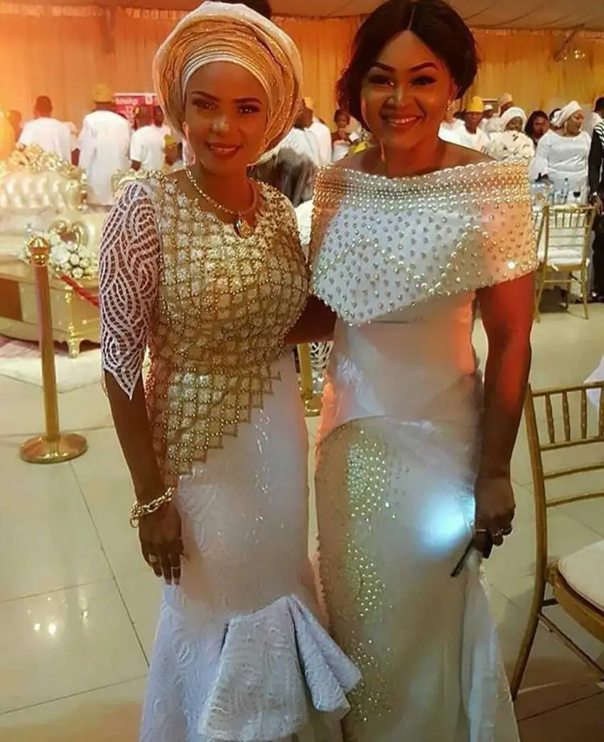 We Doff Our Caps For These Slaying Asoebi Outfits – A Million Styles
