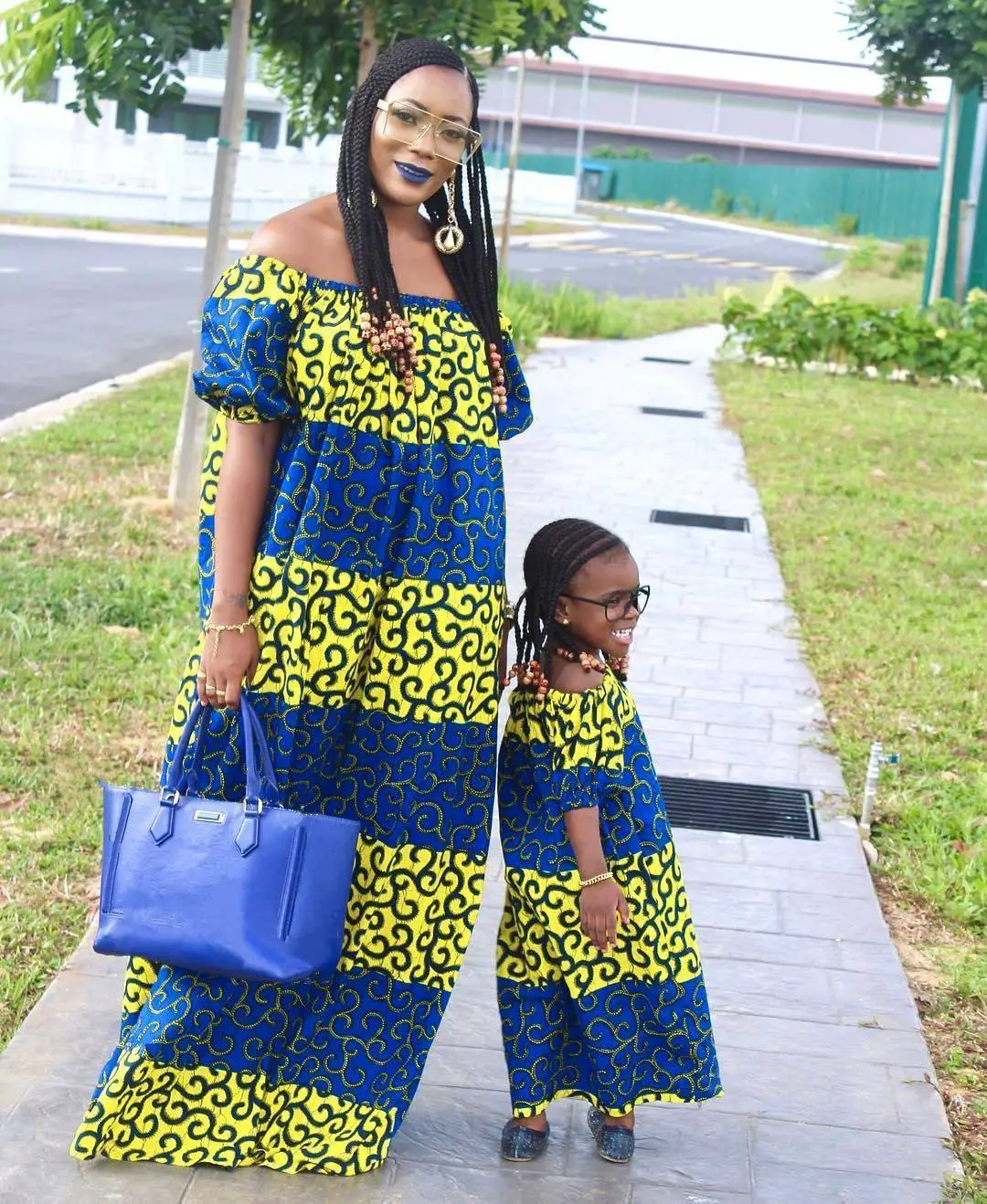 Mummy And Daughter Twinning Fashion Styles