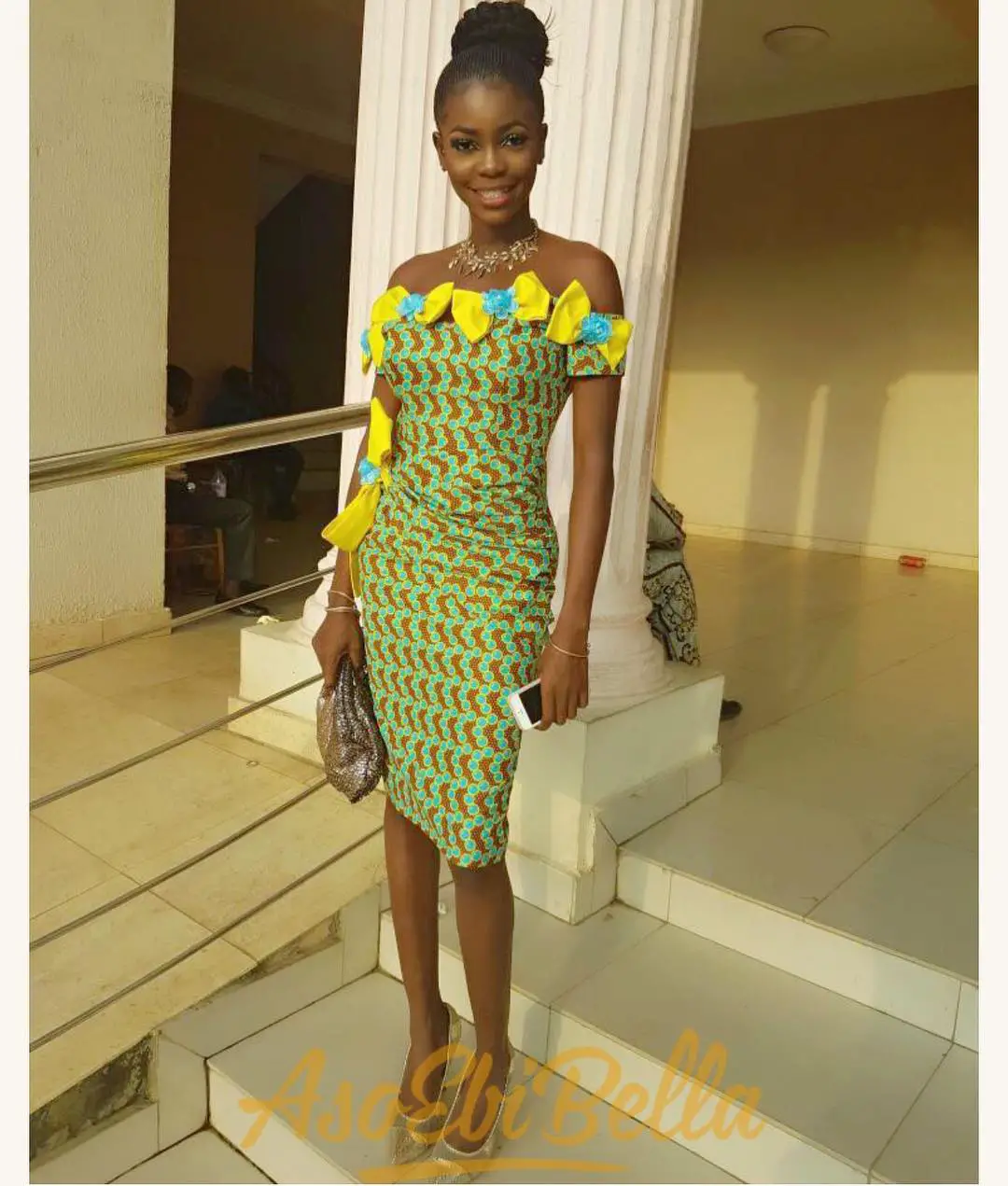 Getting In The Mood For Cute Short Ankara Gowns