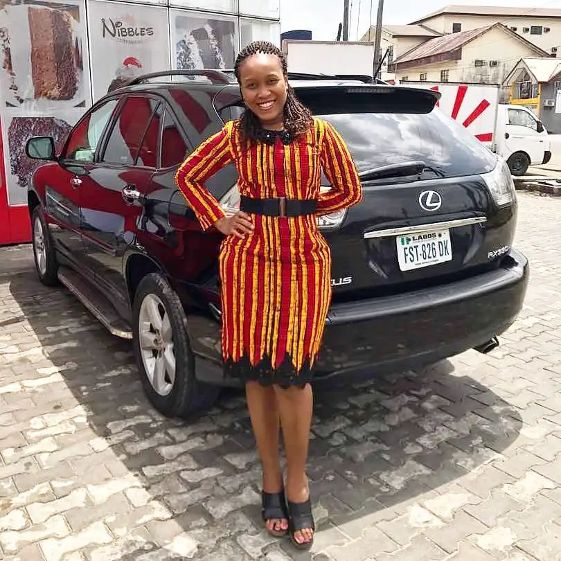 Check Them Out! Beautiful Ankara Dresses To Slay To Work This Friday
