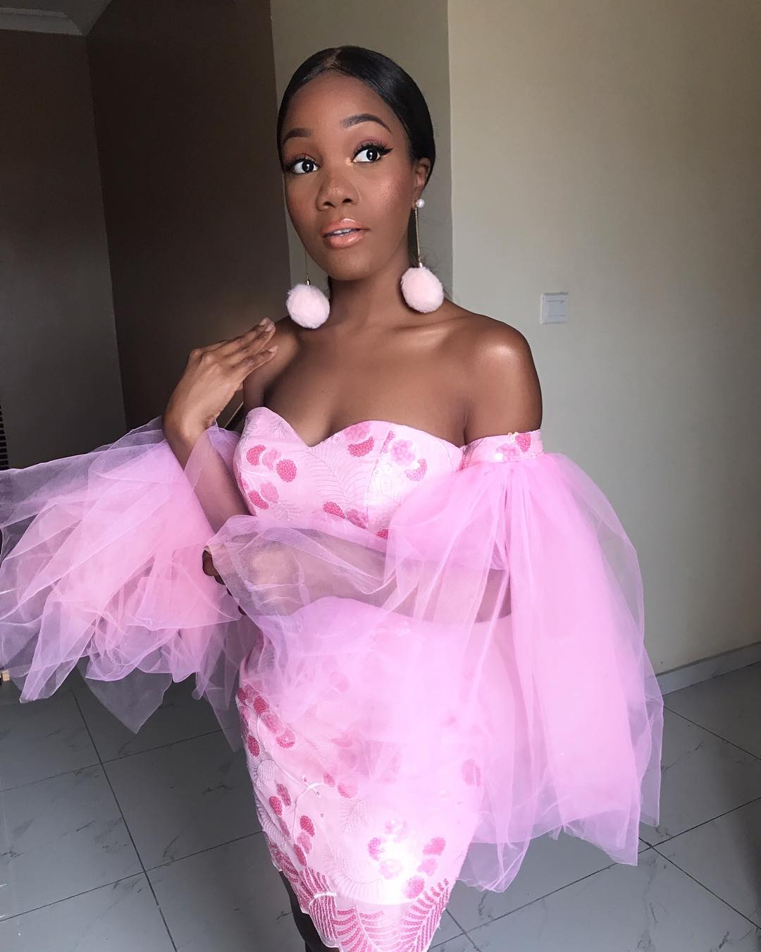 We Are Loving These Sexy Asoebi Styles With Passion!