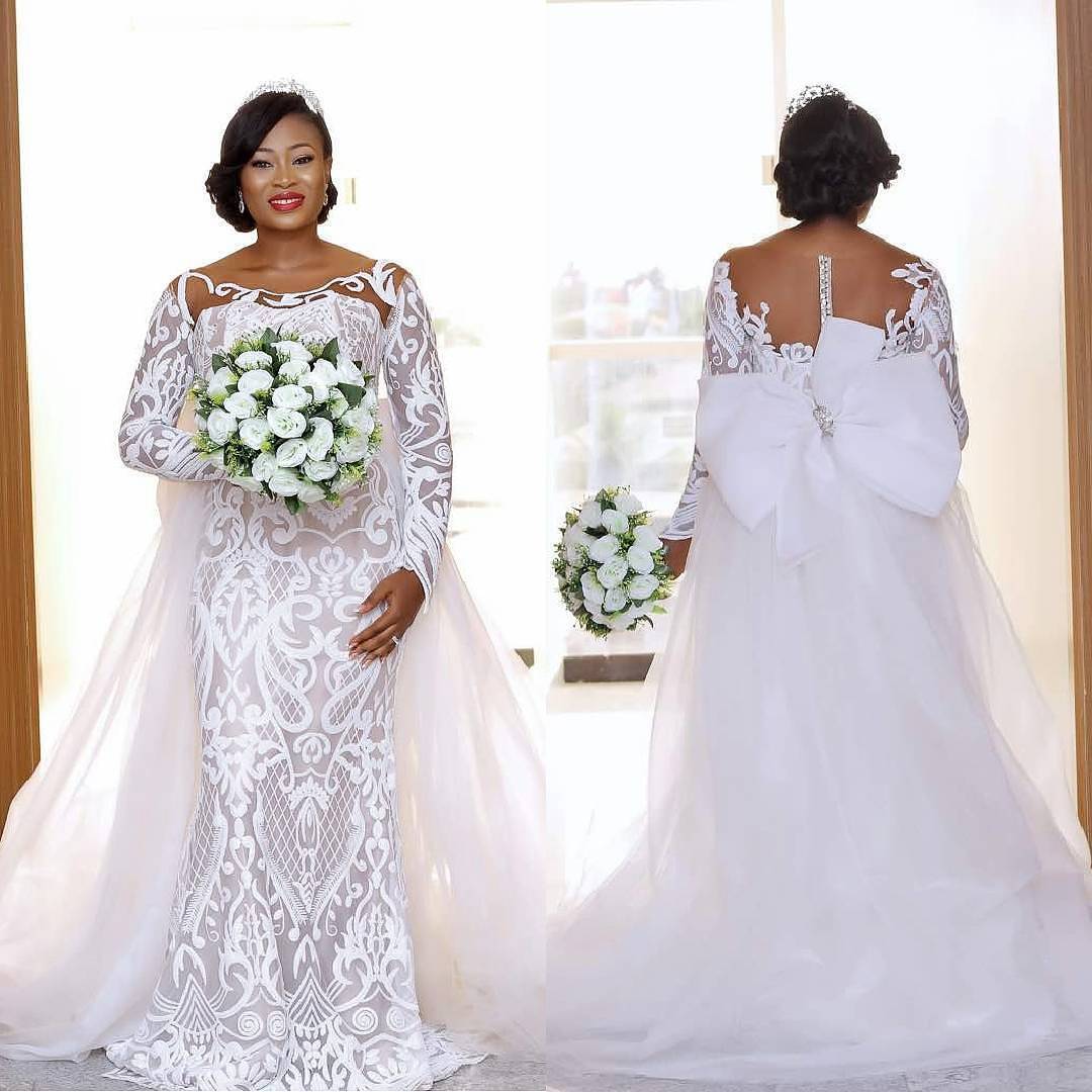2017 Brides In Unique Wedding Gowns