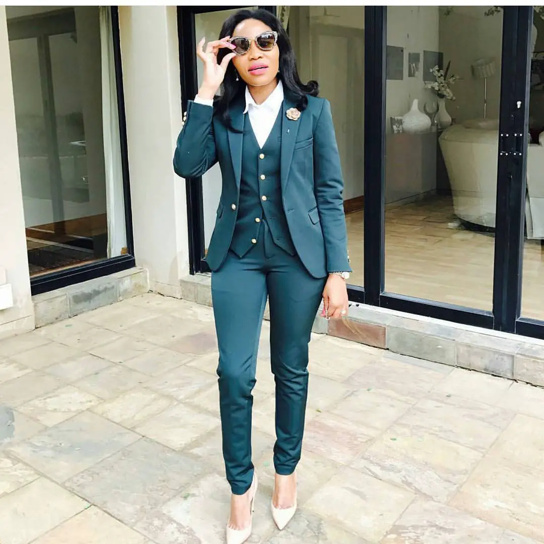  Rock Your Skirt/Trouser Suits With Flair