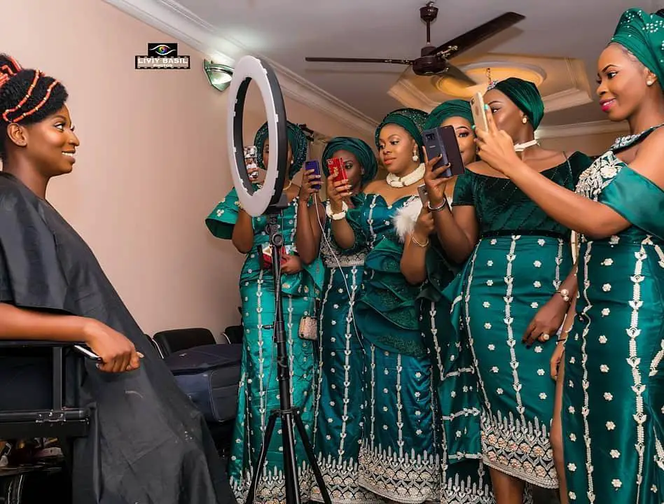  These Asoebi Ladies Slayed Hard For Their Friends