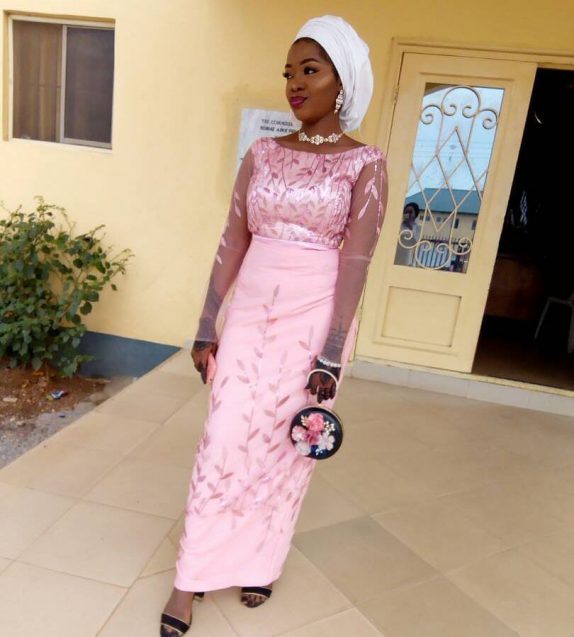 Too Stunning Too Sexy Aso Ebi Styles We Are Crushing on This Week.
