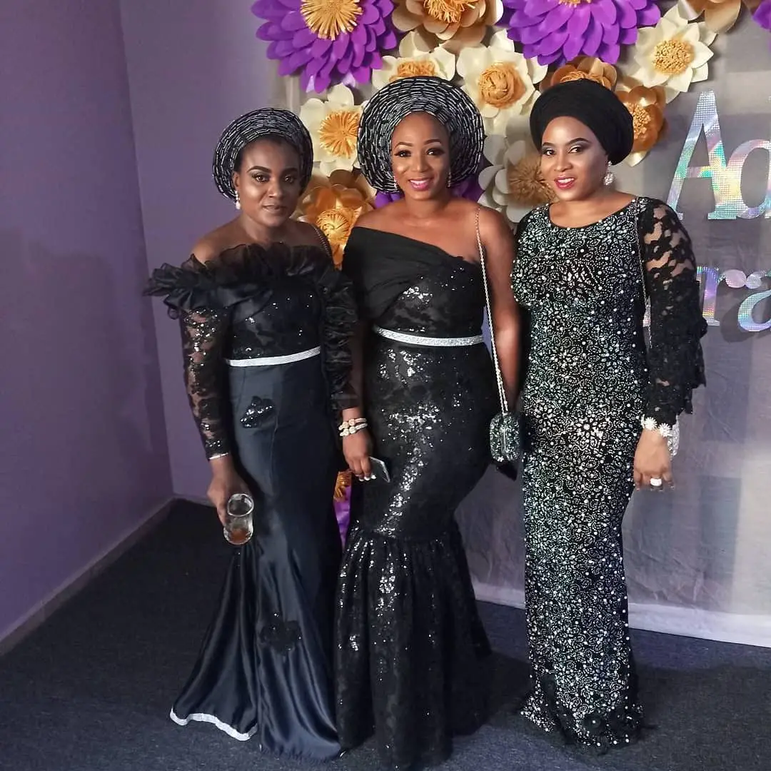Gorgeously Designed Asoebi Styles That Would Keep All Eyes on You