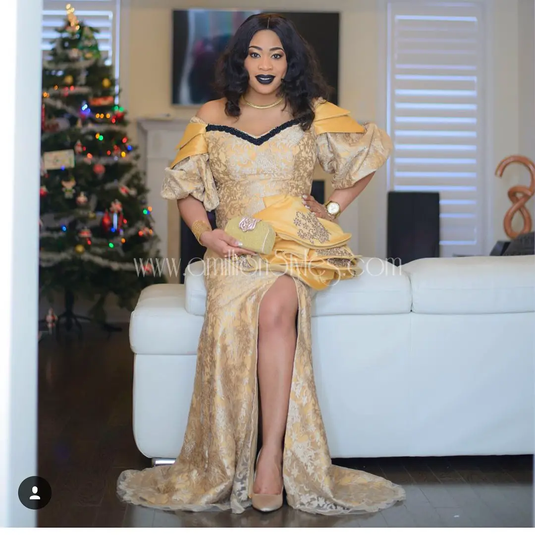 Fabulousity Is The Best Term For These 11 Trendy Lace Asoebi Styles