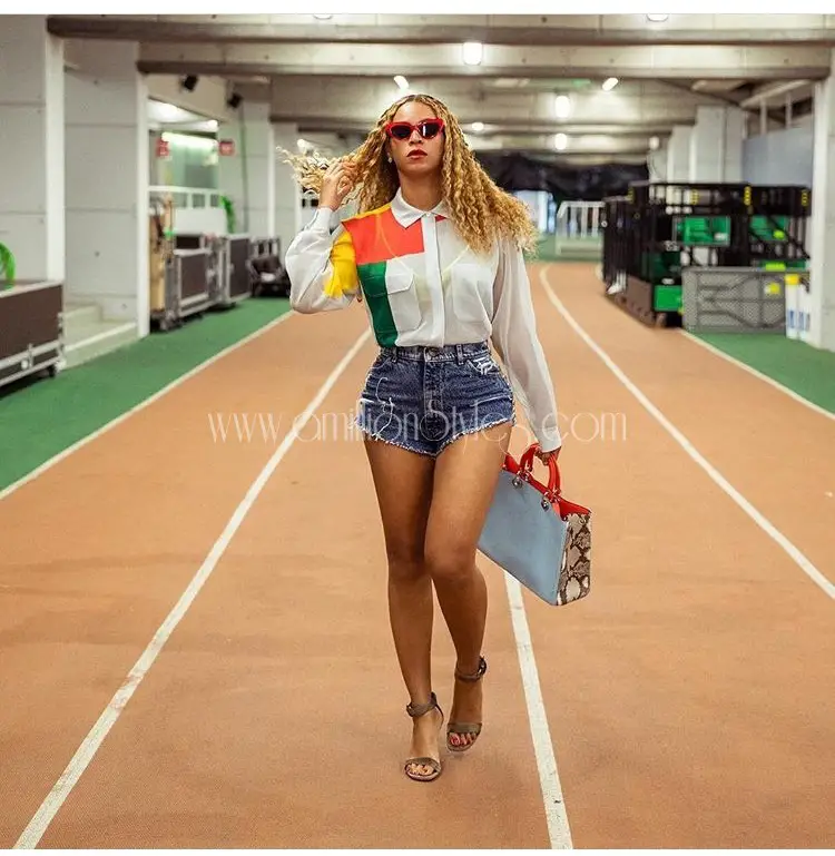 Beyoncé Shows Off Her Hot Legs In Studded Denim