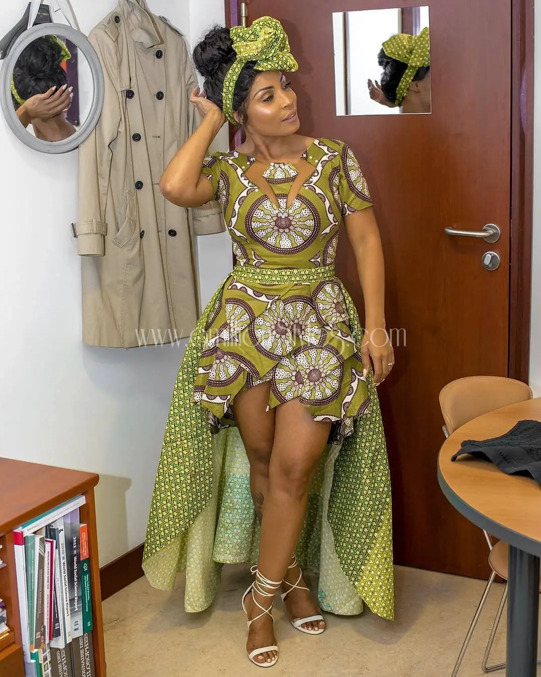 Show Off Your Shape Wearing These Hawtest Ankara Outfits