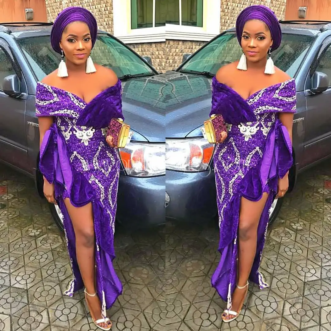 Check Out These Lace Asoebi Styles Toh Quality!