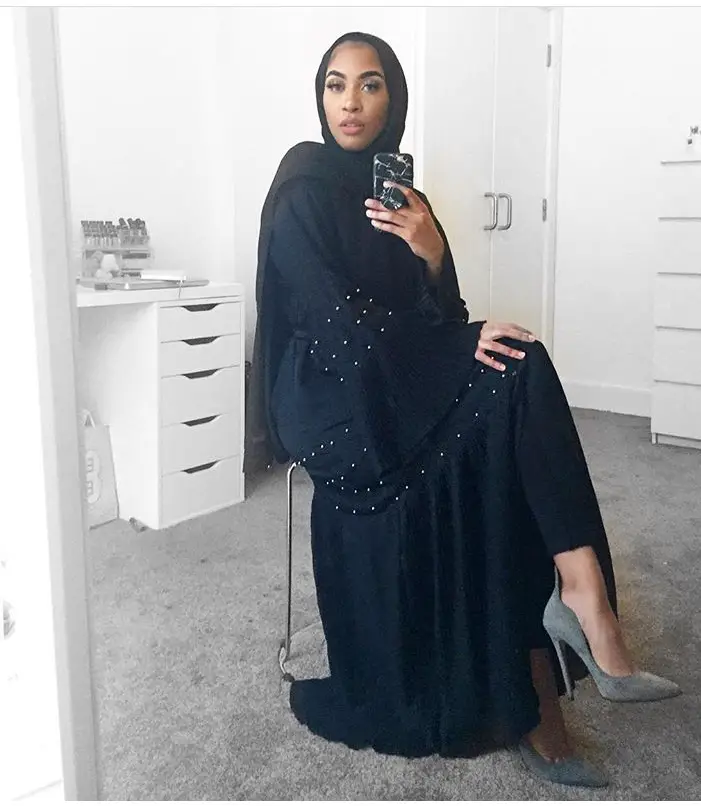 Modest And Stylish Sallah Outfit Lookbook For The Muslim Woman