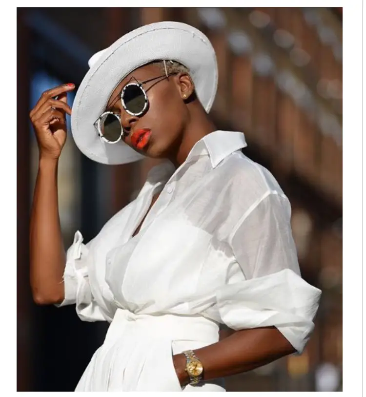 Style Blogger Sade Akinosho Shows Us How To Wear A Hat And Look Totally Stunning