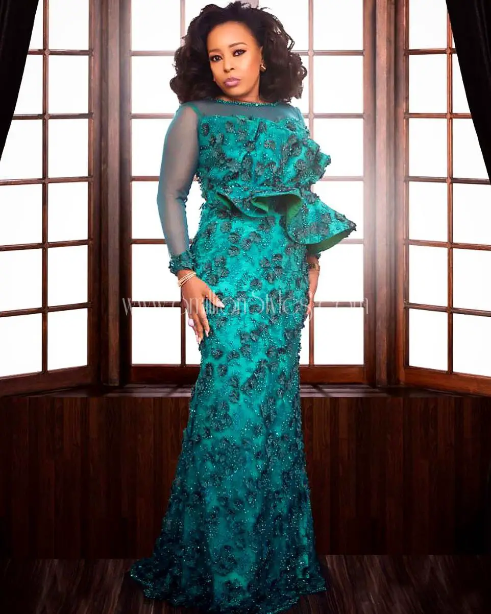 Look On Point In These 12 Lace Asoebi Styles That Show You Off.