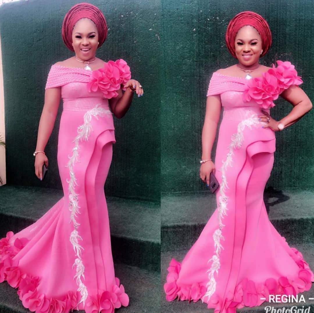 Do Your Friend Justice Rocking These Latest Lace Asoebi Attires