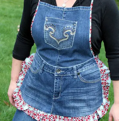 DIY Wednesday: Learn Awesome Ways To Use Your Old Jeans