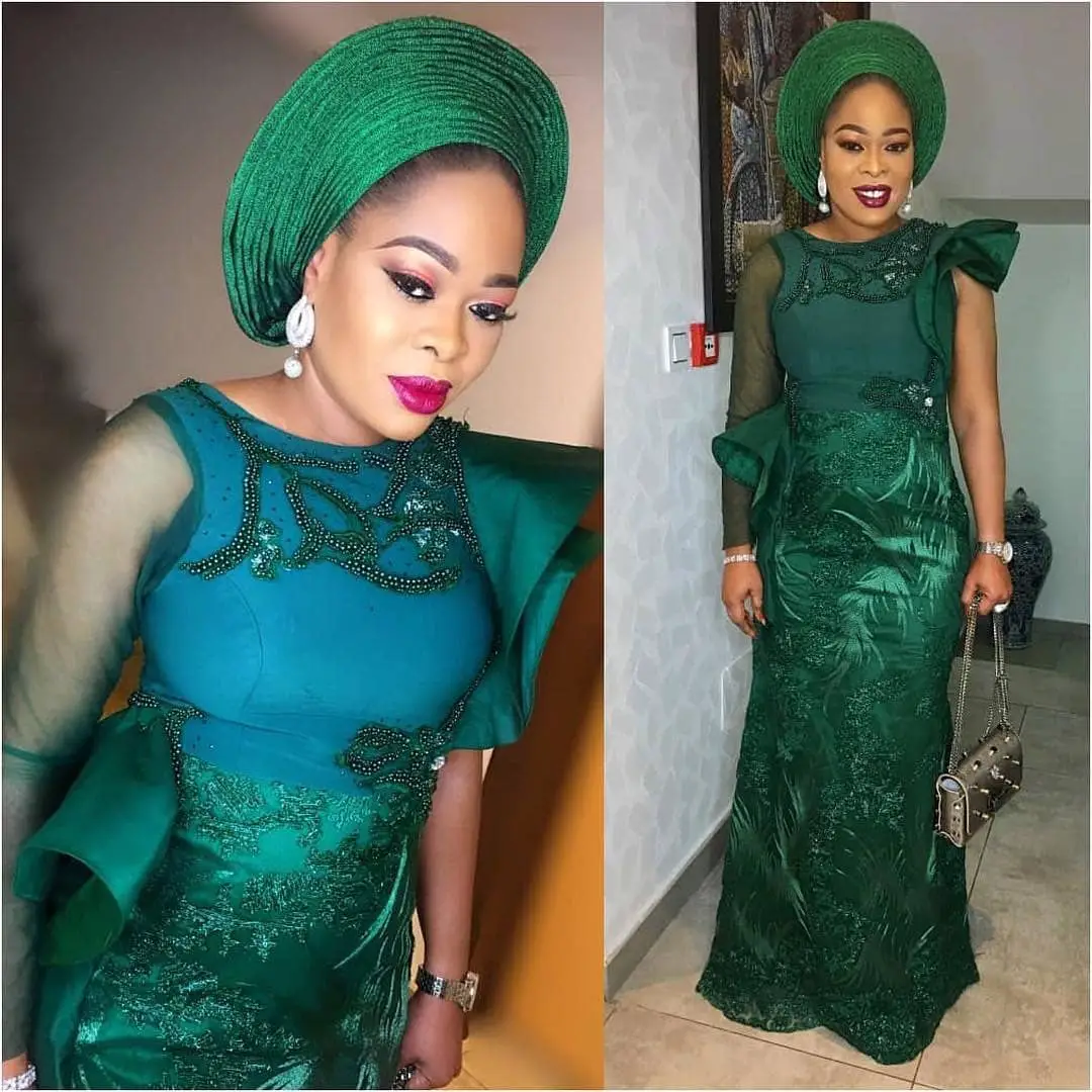 These Lace Asoebi Styles Are Fashion Goals