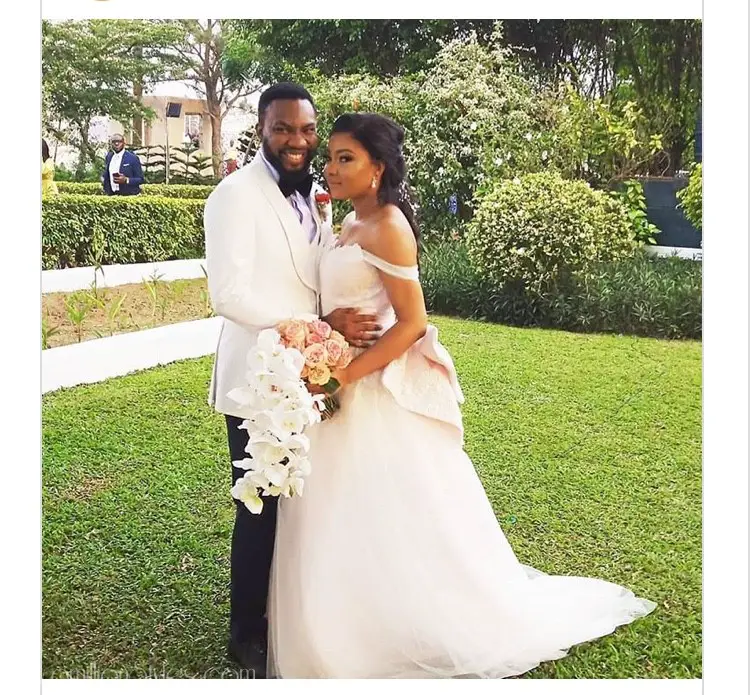 All The Beautiful Moments And The Best Asoebi Styles From Ihuoma Ejiofor And Ibrahim Suleiman’s White Wedding