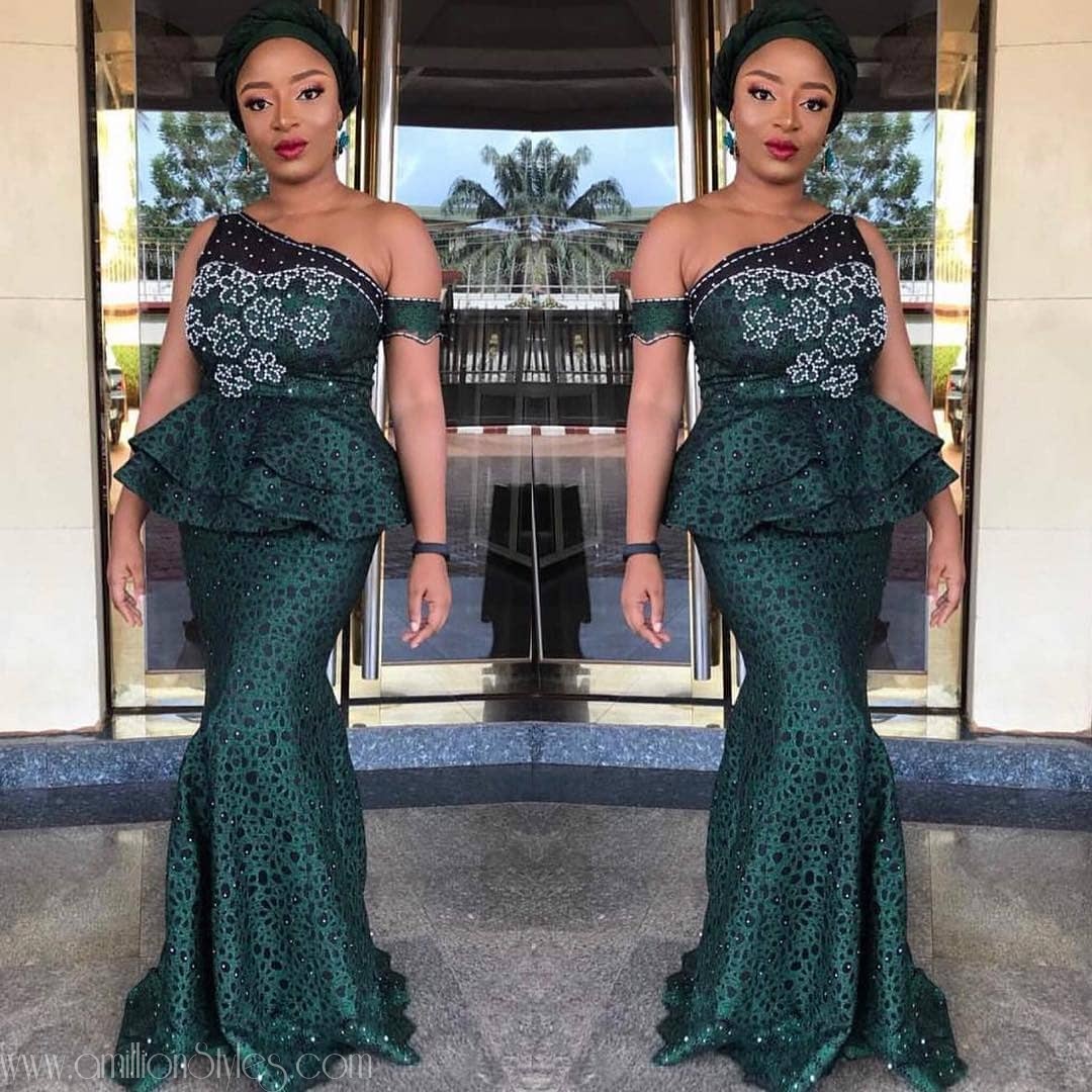 Fashionable Lace Asoebi Styles For Tuesday