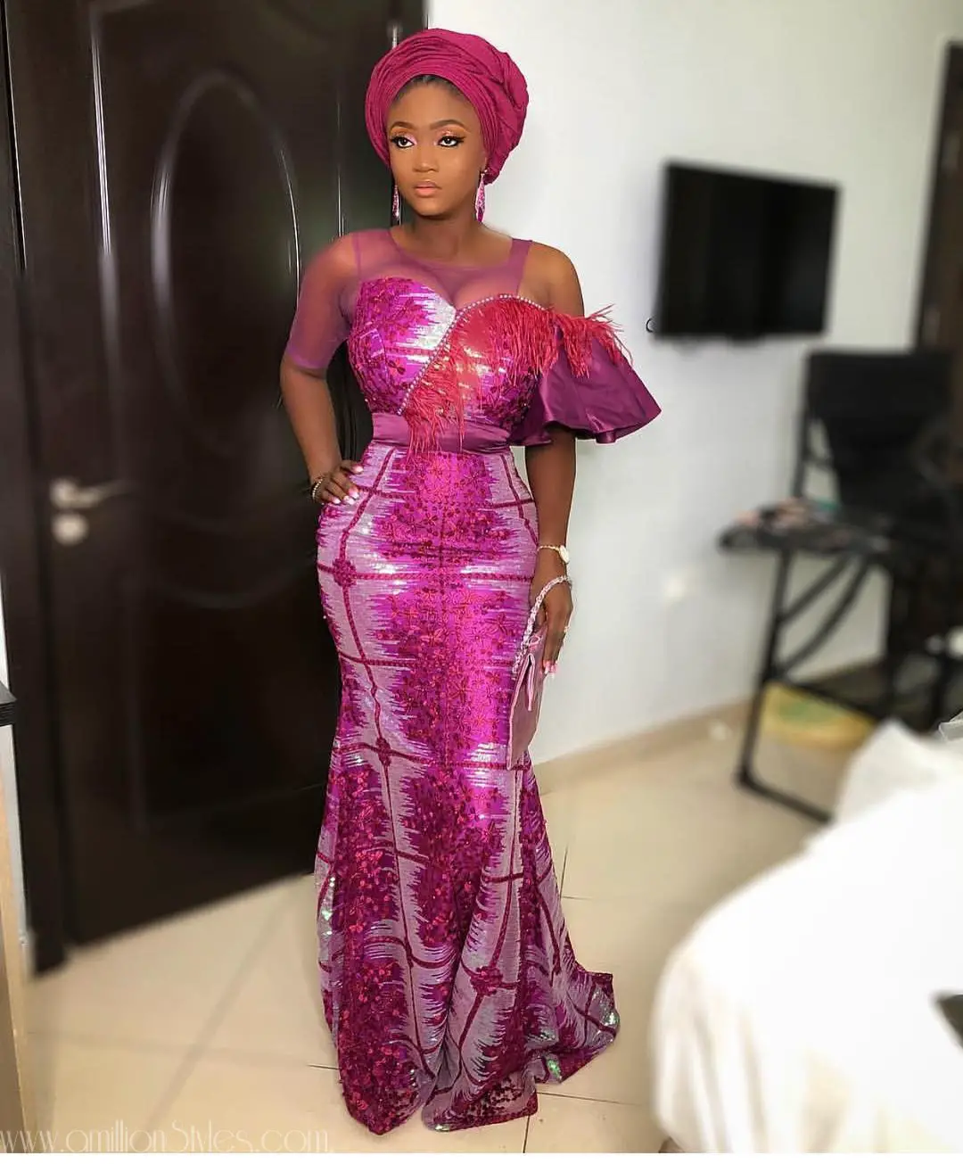 These Lace Asoebi Styles Are All Shades Of Lit!