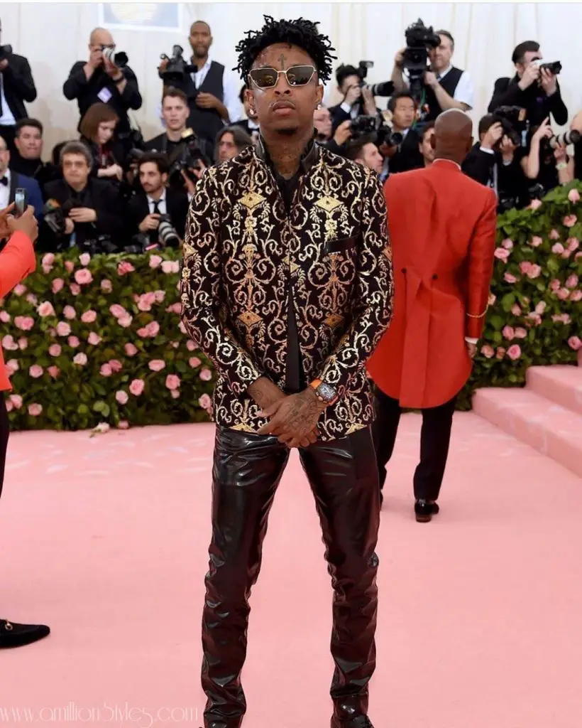 Here Are Some Iconic Looks From 2019 Met Gala II – A Million Styles