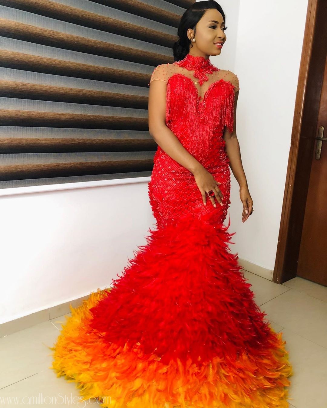 Our Favorite Looks From The AMAA 2019 Red Carpet