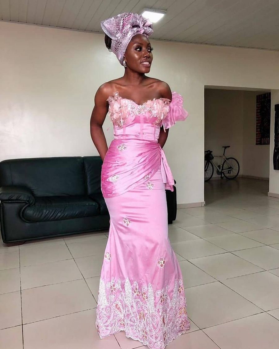 The Best Pink Lace Asoebi Styles For 2019 – A Million Styles