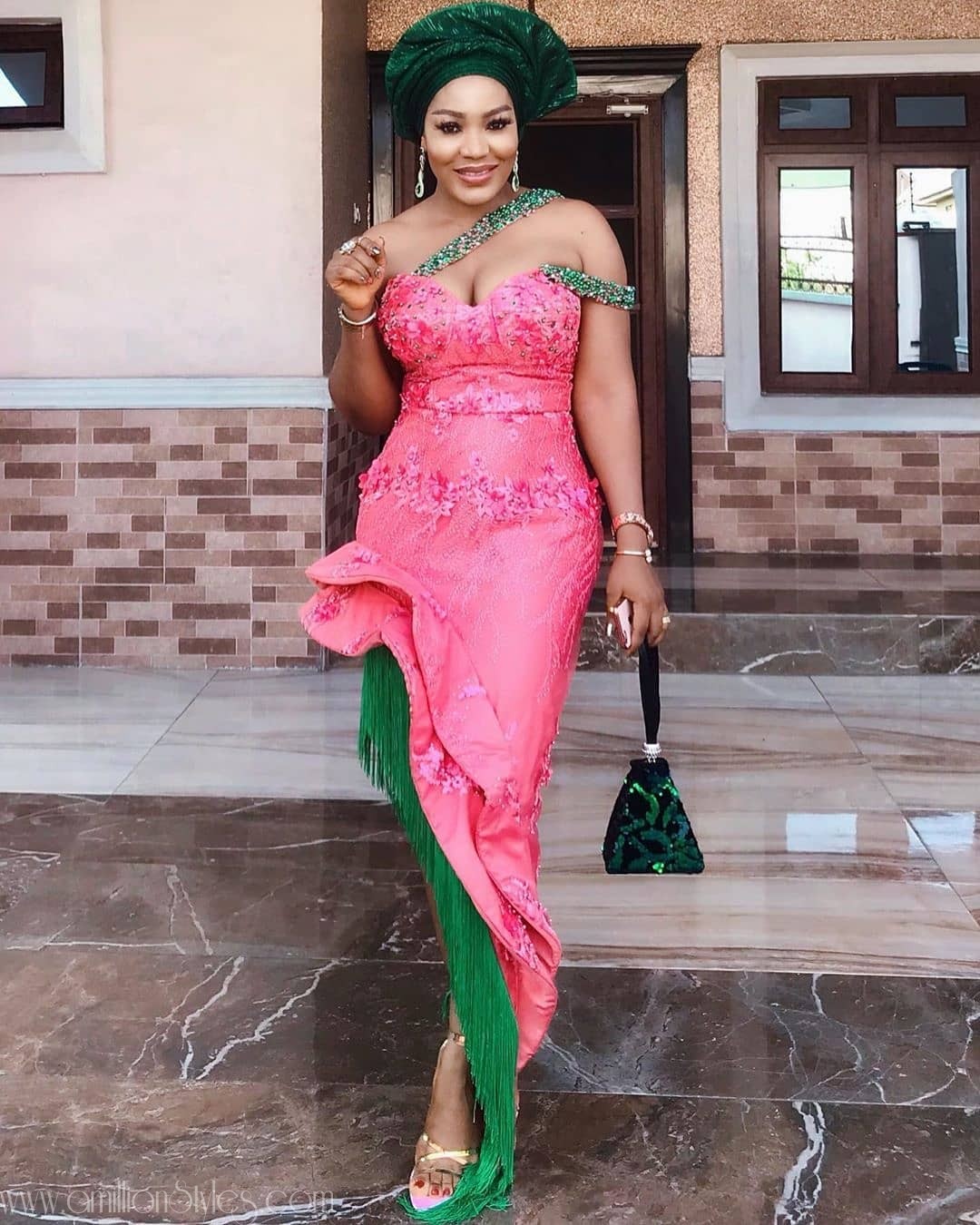 11 Lace Asoebi Styles To Light Up Your Day