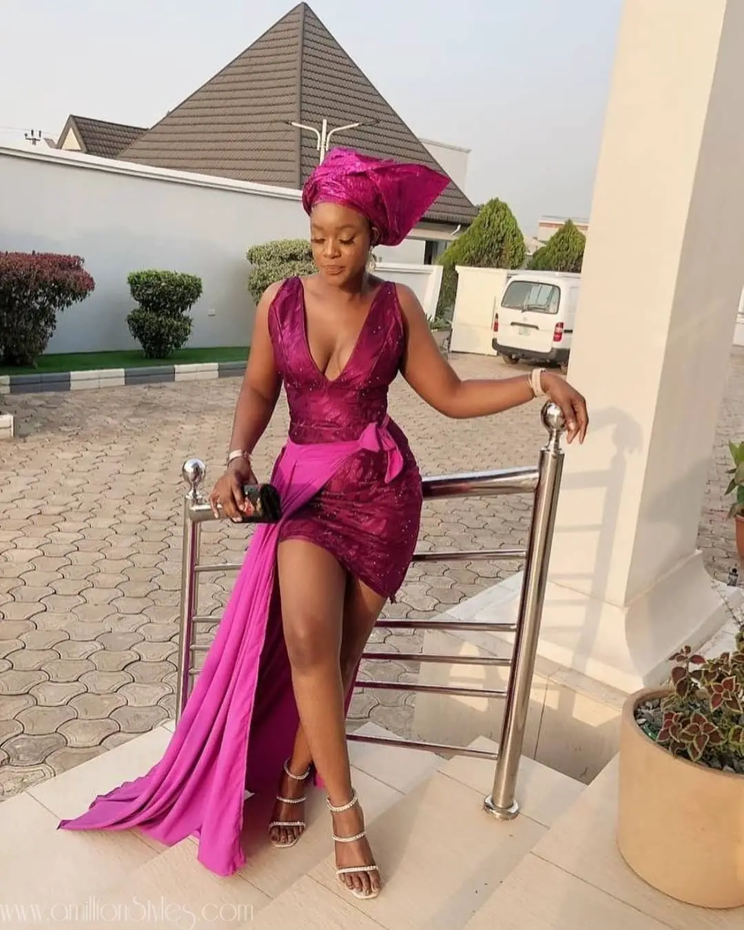 2020 Asoebi Trends: Short Gowns With ...