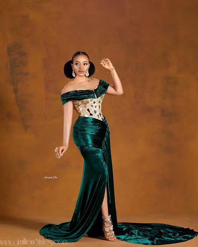 Exquisite Nigerian Lace Asoebi Styles-Volume 5