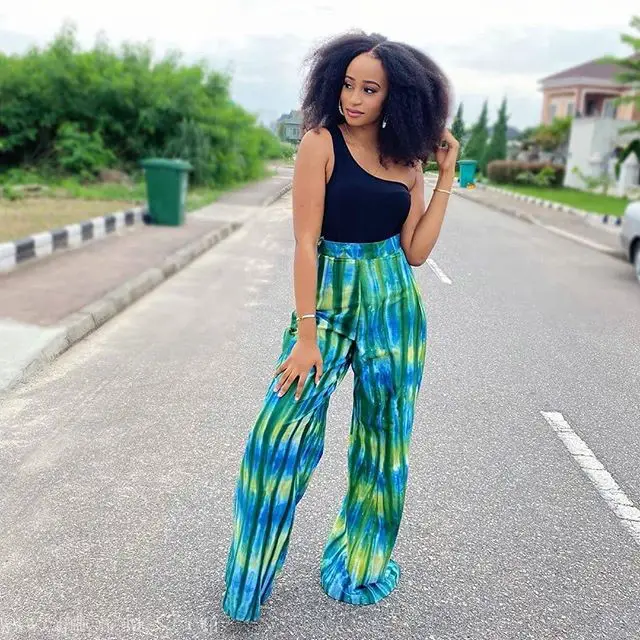 7 Gorgeous Adire Styles For Women