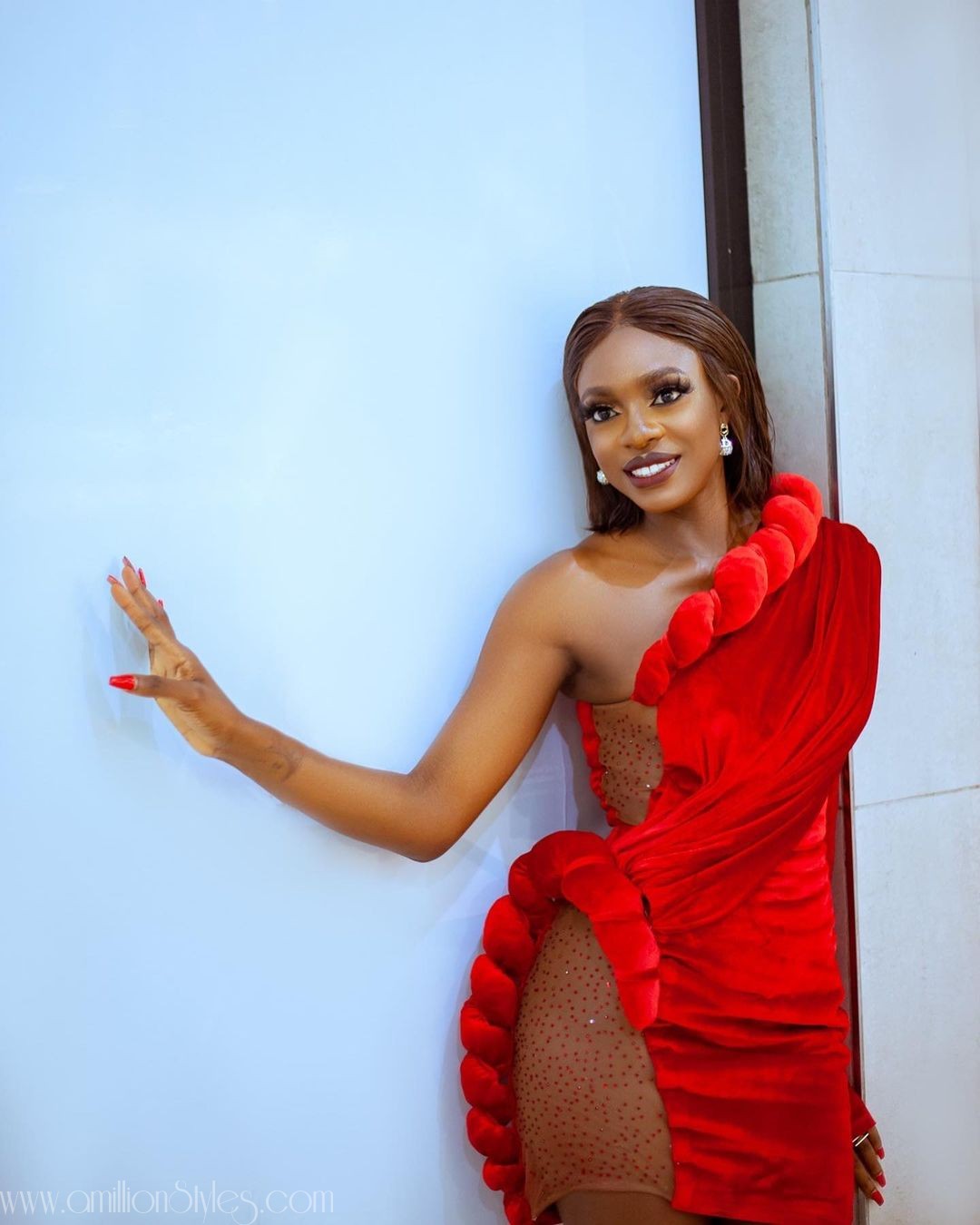 See Beverly Osu's Red Carpet Look To Nneka The Pretty Serpent Premiere