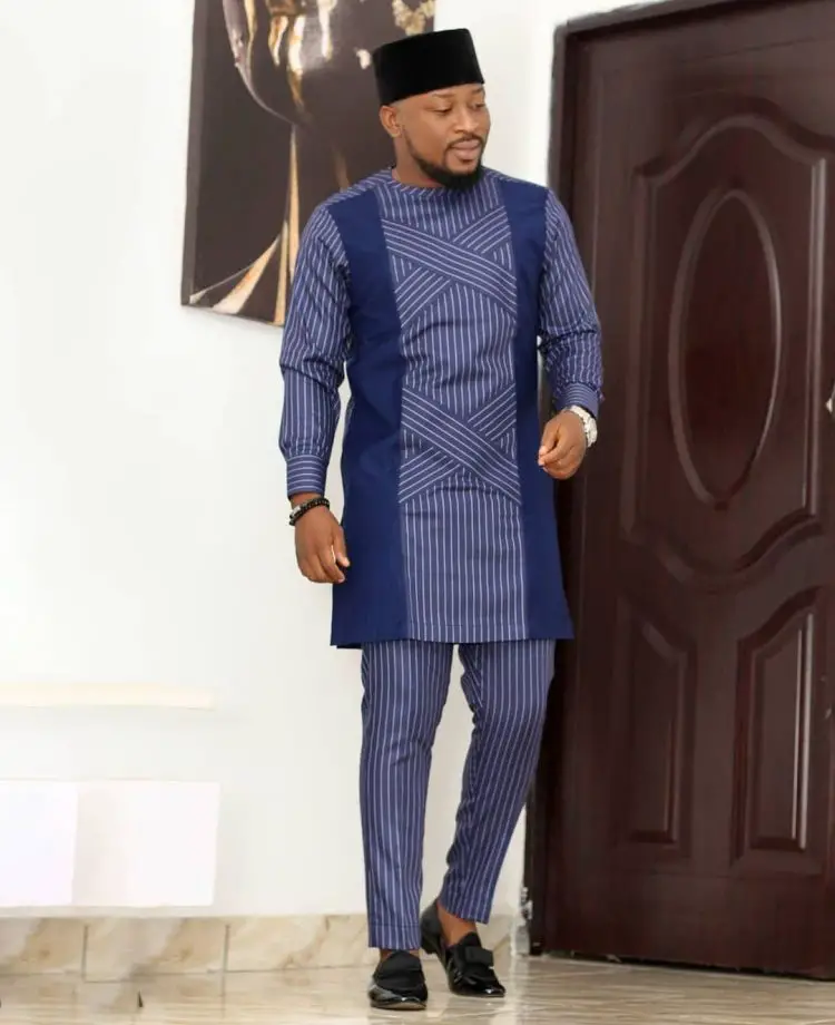 11 Stylish Blue Atiku Styles For Men – A Million Styles