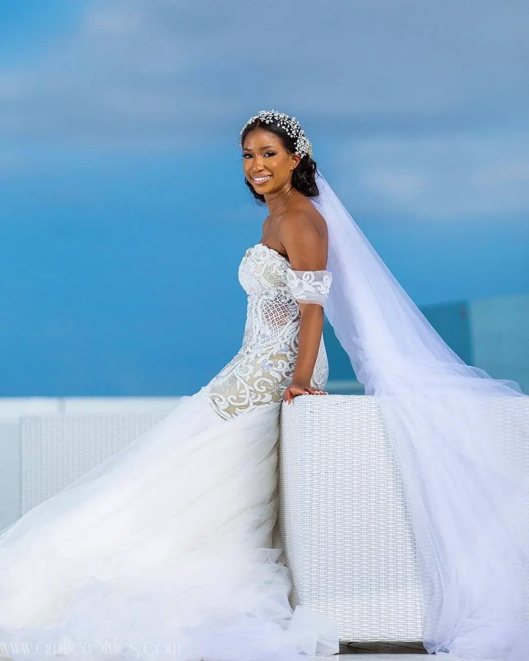 19 Stunning Wedding Dresses For 2021