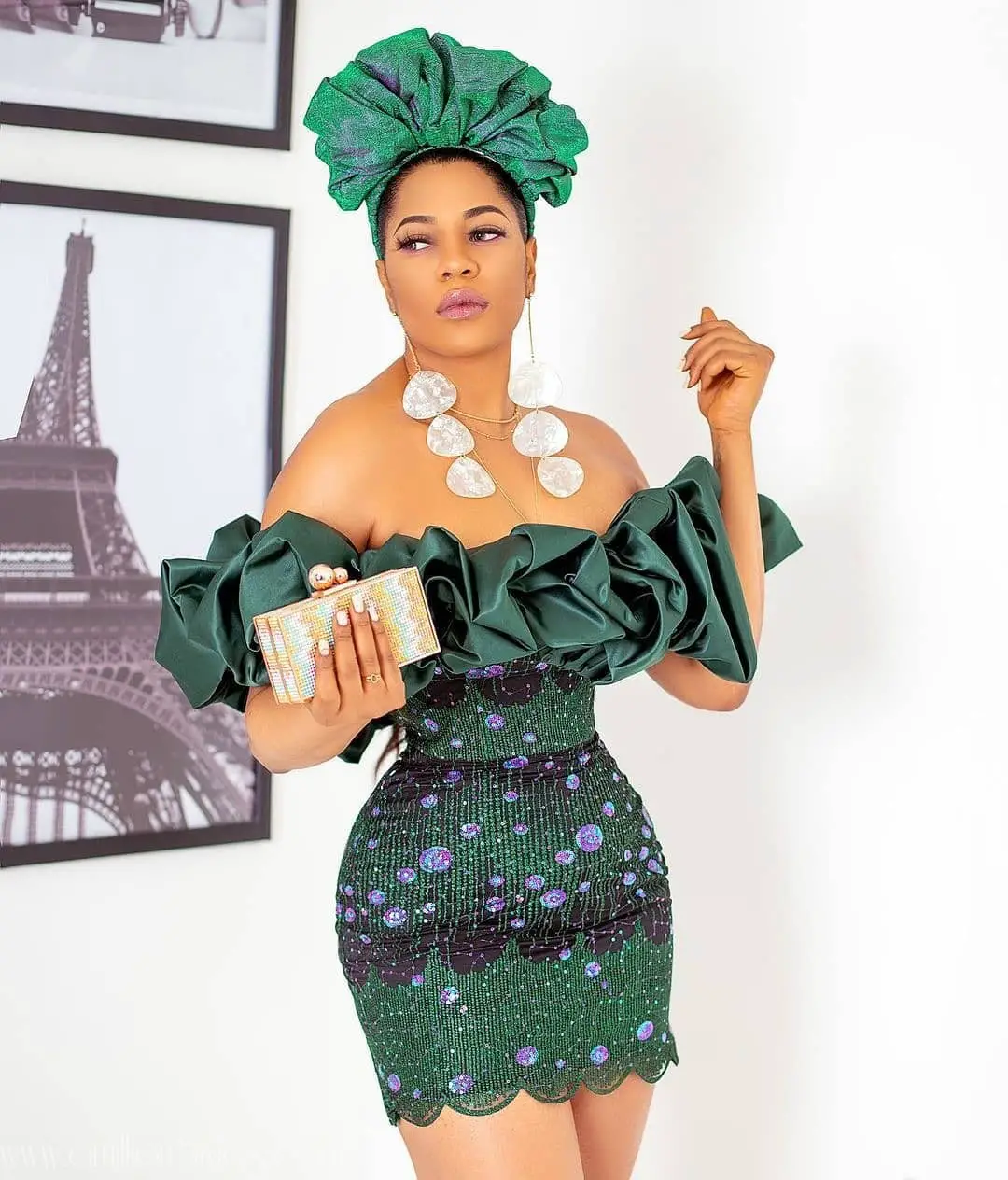 Exquisite Nigerian Lace Asoebi Styles-Volume 30