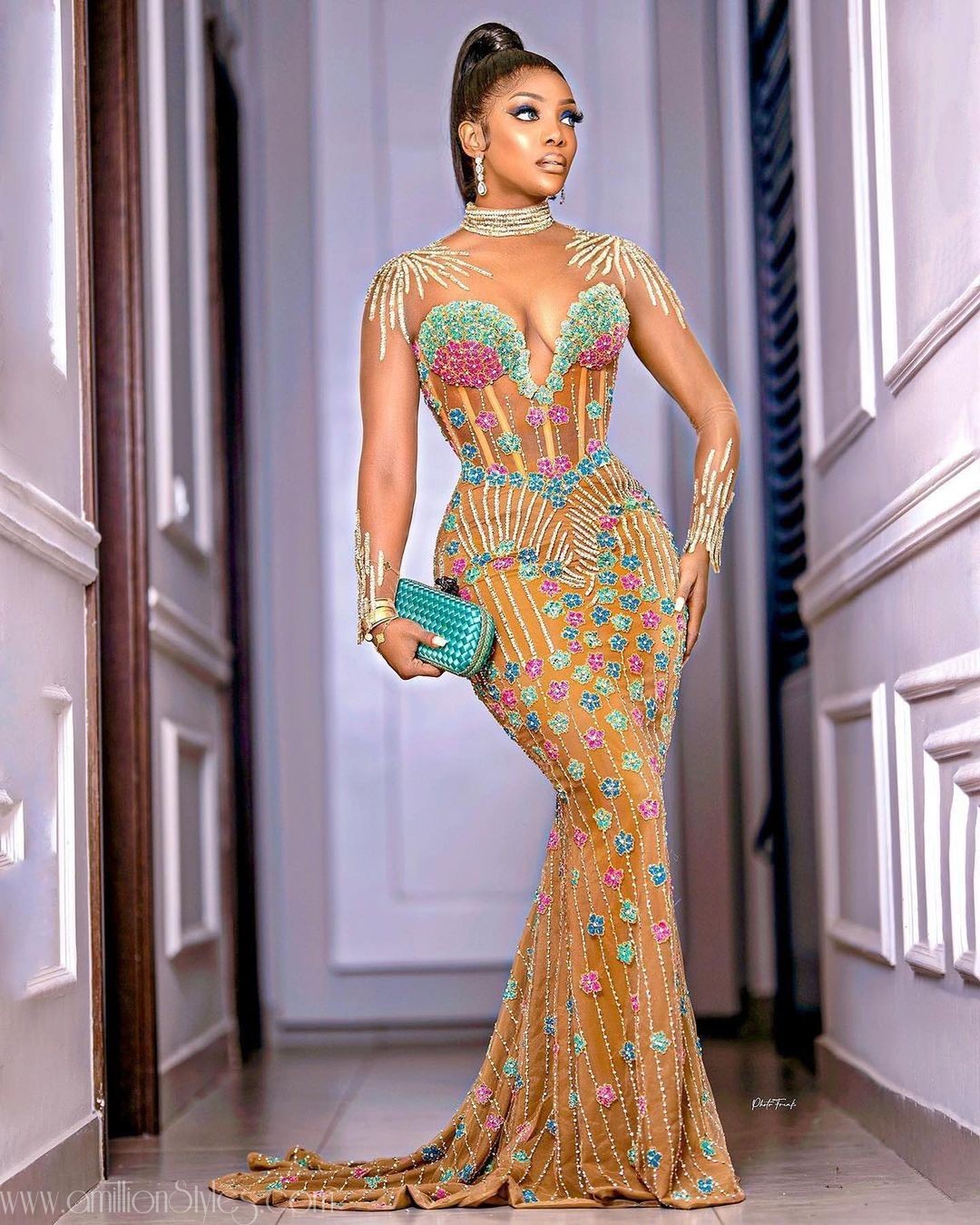 Exquisite Nigerian Lace Asoebi Styles-Volume 38