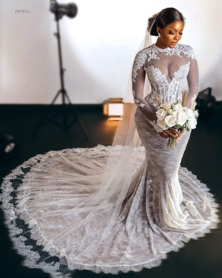 10 Nigerian Wedding Reception Dresses For Brides – A Million Styles