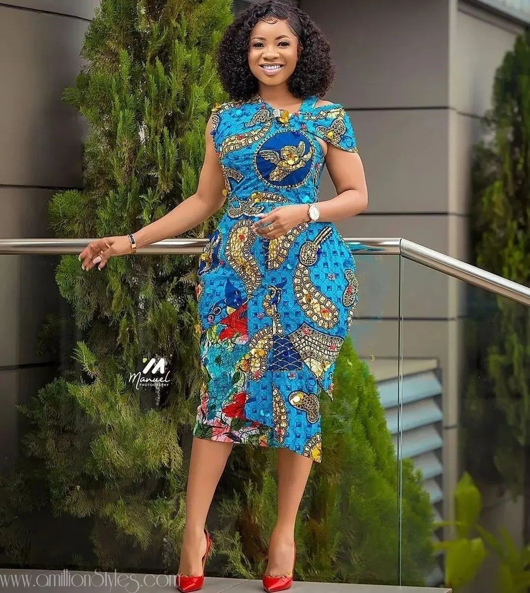 Beautiful Dresses For Work For African Women