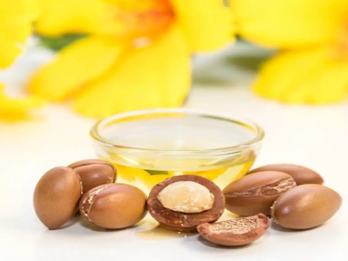 Transform Your Hair with This Magical Oil: Why Argan Oil is the Answer to All Your Hair Problems!