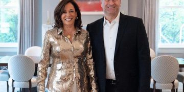 Vice President @kamalaharris looked radiant in a gold sequin @laquan_smith top t