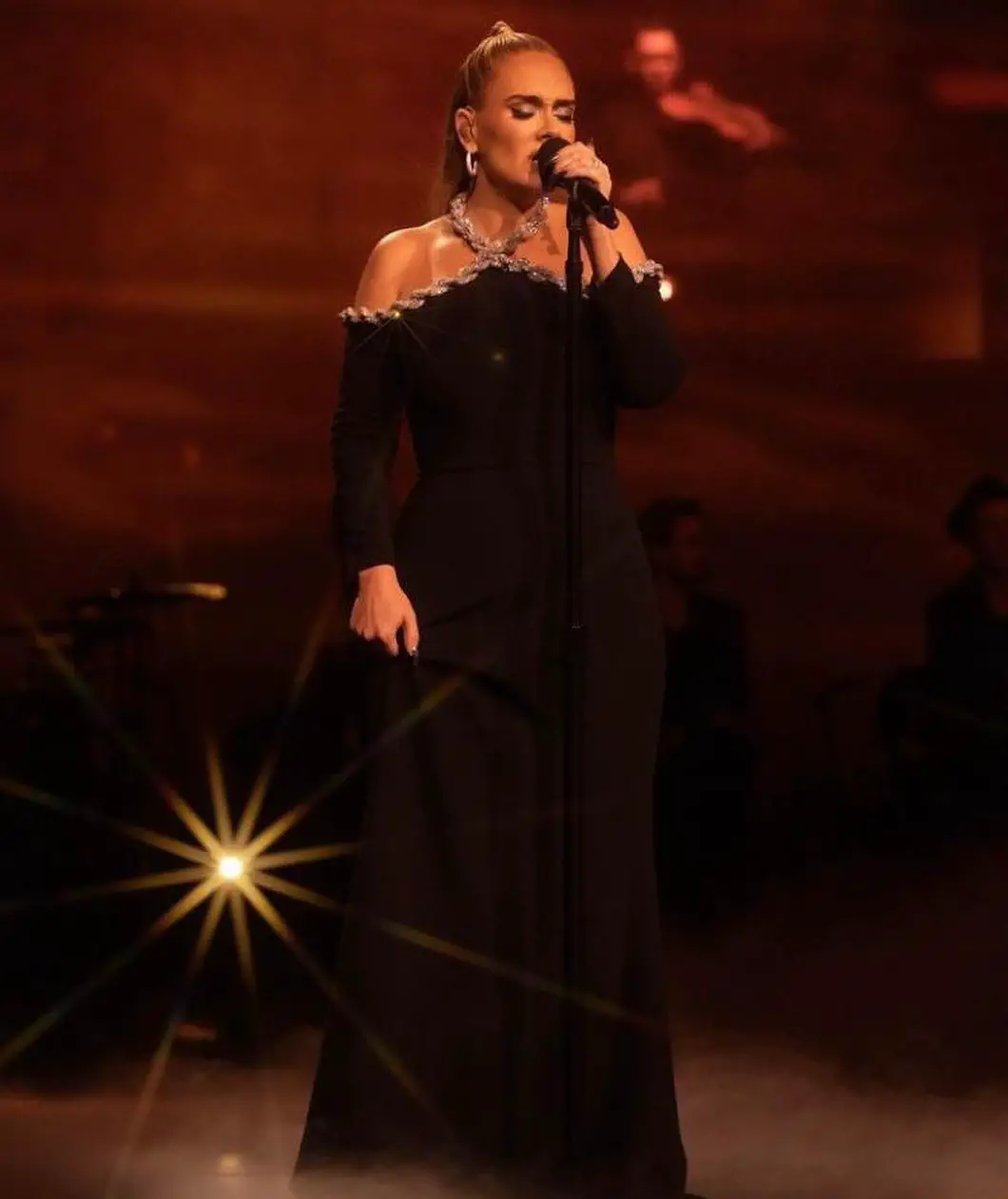 #Adele wore custom #StellaMcCartney while performing at her residency in Las Veg