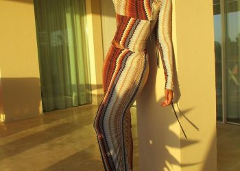 #SabrinaElba posed for the 'Gram in a #Missoni look, styled by @thekimbino. Hot!