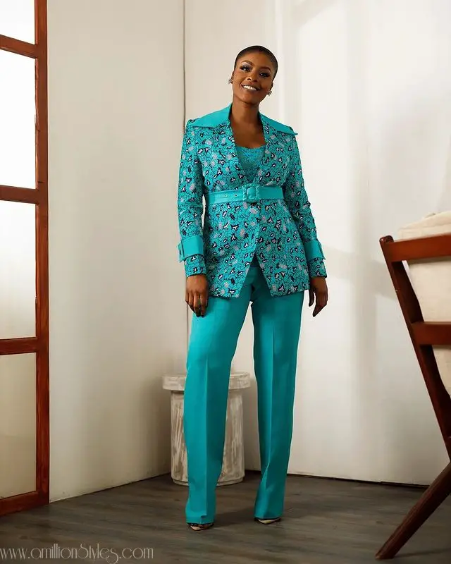 Monday Ankara Suits For The Trendy Woman