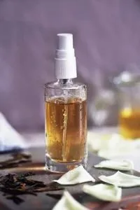 How To Make Natural Face Toner At Home